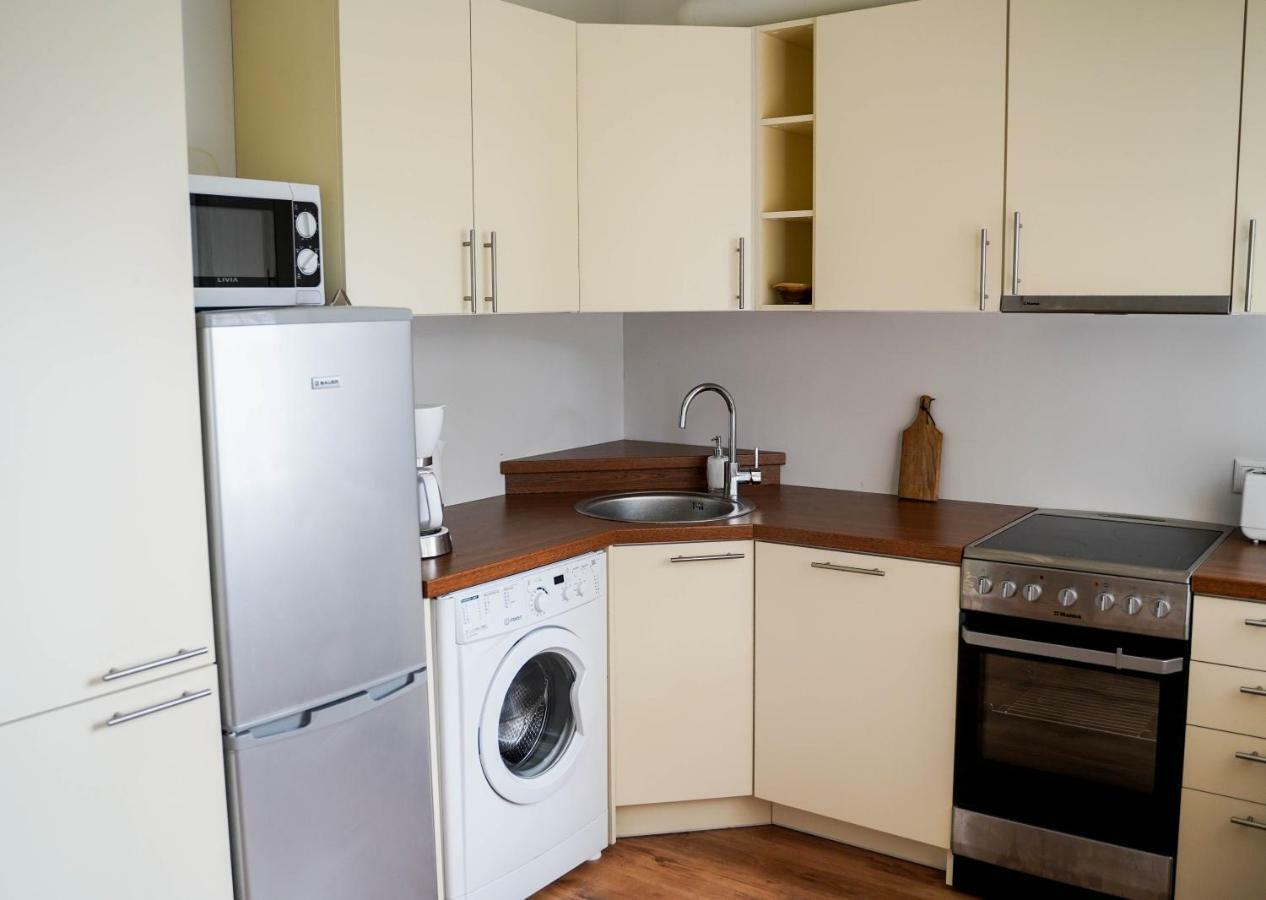 Stuudio 17 Apartment กูรัซซาเร ภายนอก รูปภาพ
